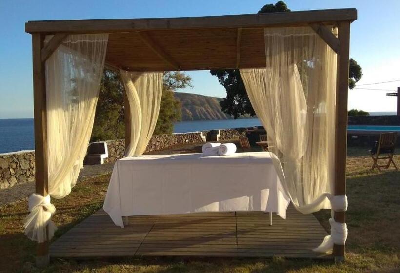 مبيت وإفطار Alluar Lodge