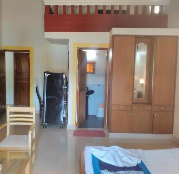 فندق فئة نجمة واحدة Bribon Guest House