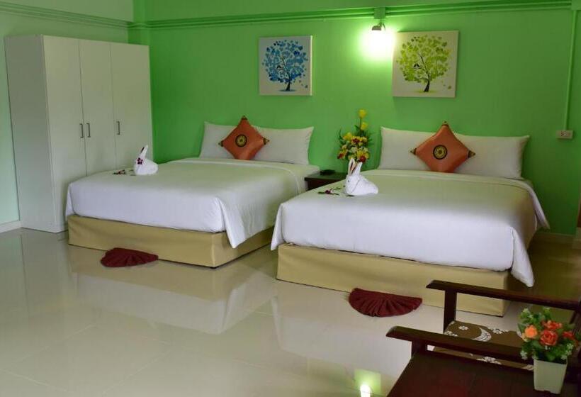 בית מלון כפרי Anchalee Resort