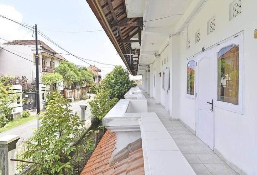 هتل Cozy Residence Wedasari Bali