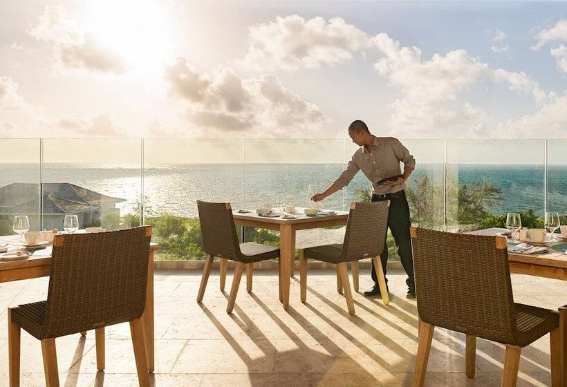 استراحتگاه Sailrock South Caicos   Island Hop Flight Included