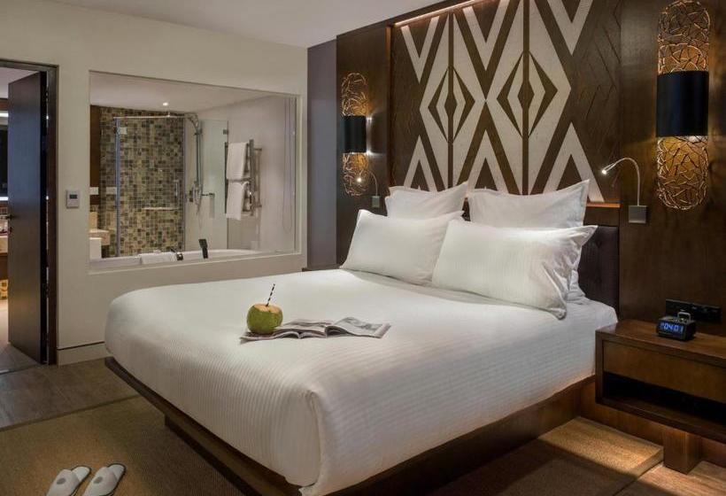 هتل Nadi Bay Resort And Spa Fiji