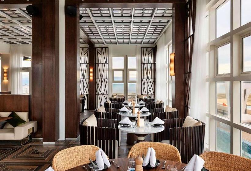 هتل Nadi Bay Resort And Spa Fiji