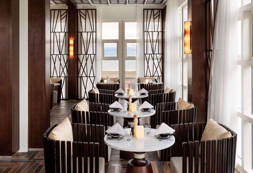 هتل Nadi Bay Resort And Spa Fiji