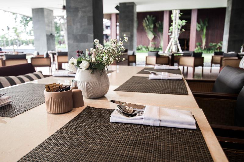 酒店 Inna Bali Beach Resort