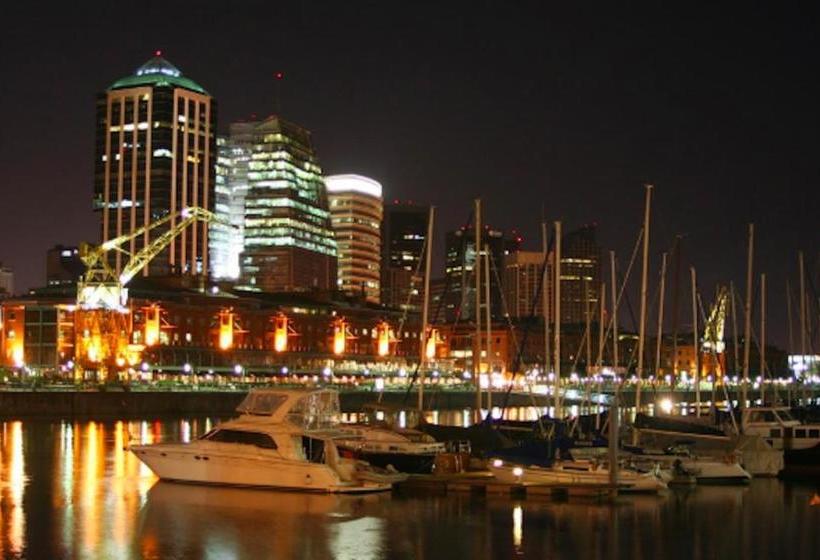 ホテル Departamento Alassio