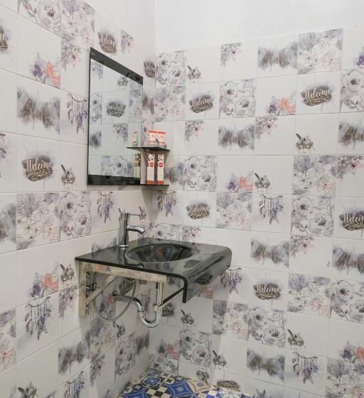 هتل Kampoeng Joglo Boutique