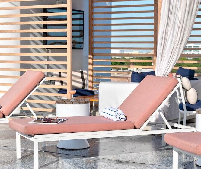 هتل Mr. C Miami  Coconut Grove