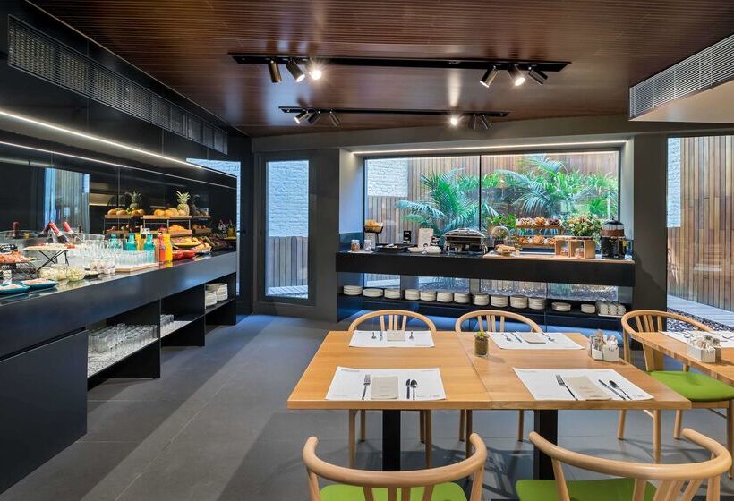 Отель Occidental Diagonal 414