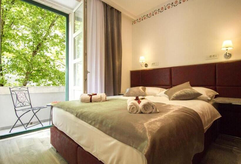 簡易ホテル Well Of Life Luxury Rooms