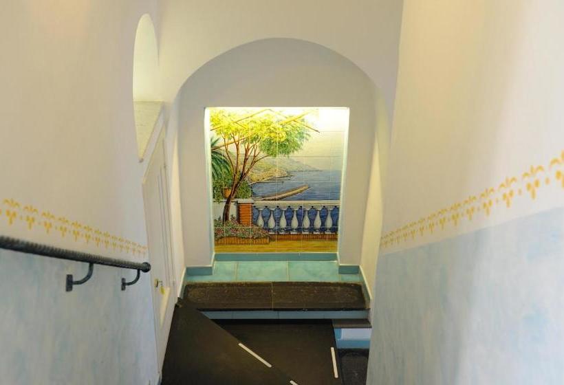 Fotos del hotel Villa Maria Luigia:  22