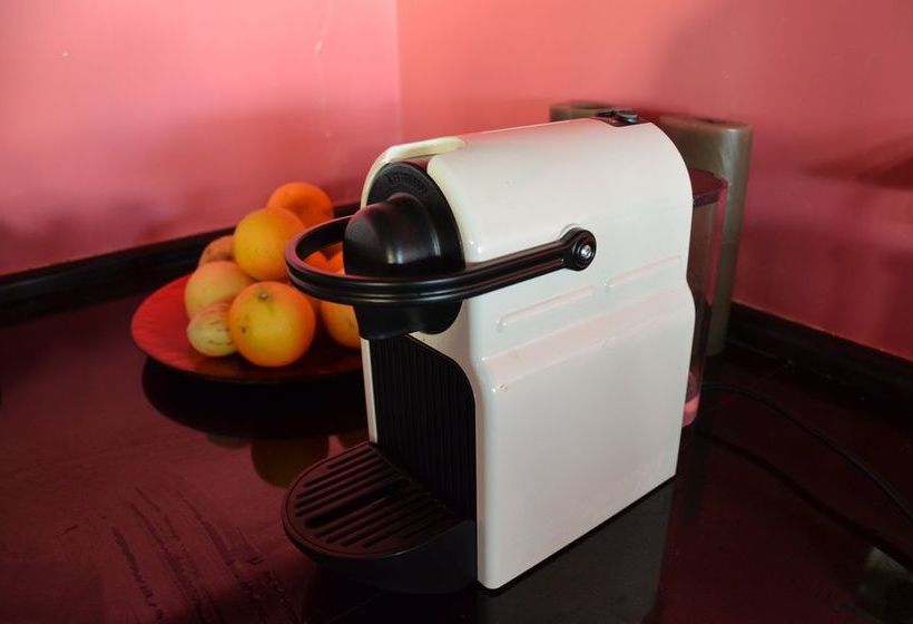 Fotos del hotel Solstice Luxury Suites:  6