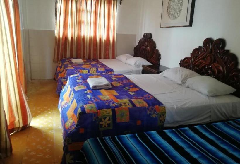 Fotos del hotel Colonial San Carlos:  8