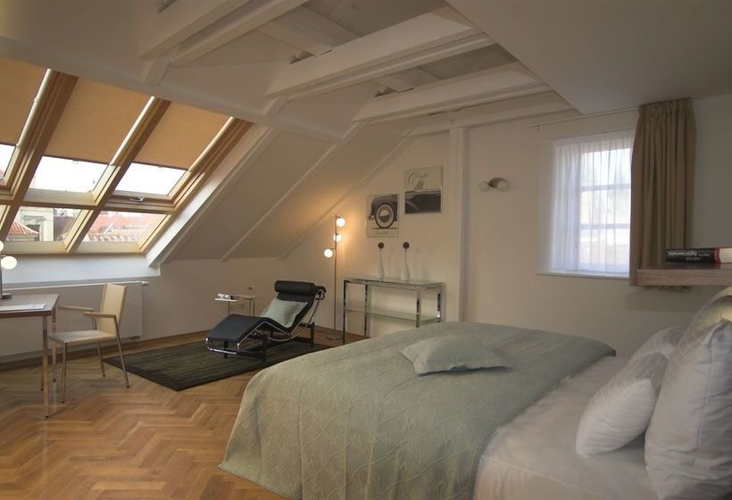 Fotos del hotel Residence Karlova:  17