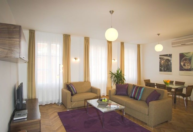 Fotos del hotel Residence Karlova:  24