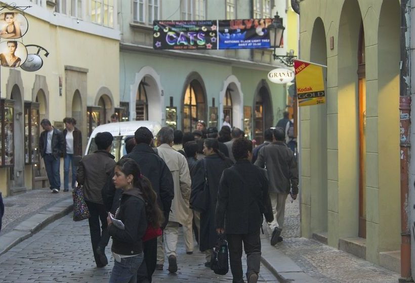 Fotos del hotel Residence Karlova:  5