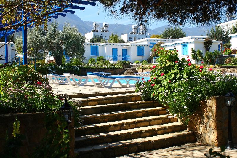 Fotos del hotel Santoria Holiday Village:  3