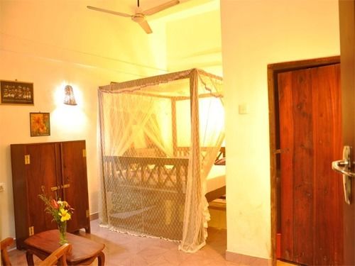 Fotos del hotel Baywatch:  9