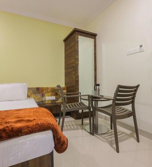 Fotos del hotel Sardar:  2