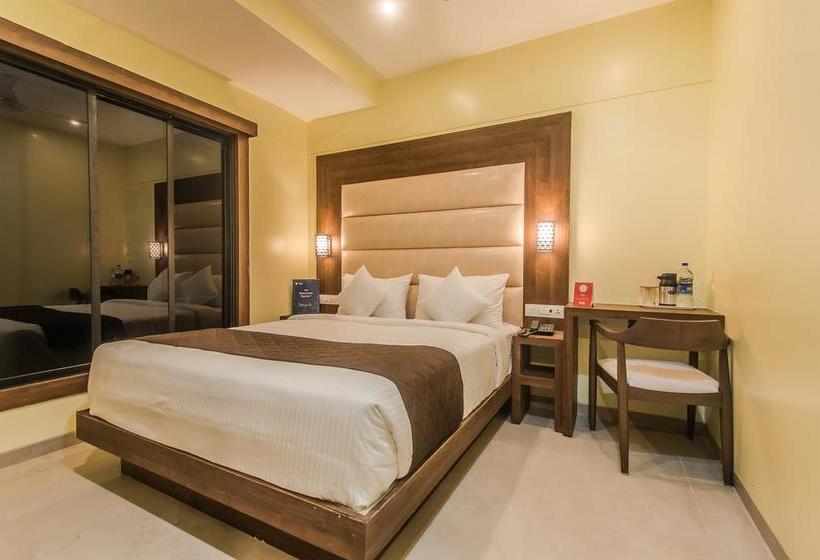 Fotos del hotel Fab Adlon International:  14