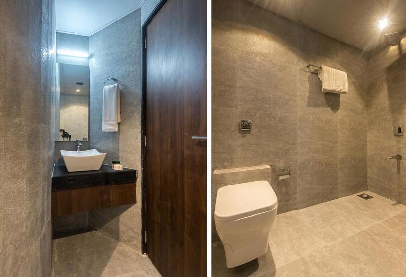 Fotos del hotel Fab Adlon International:  6