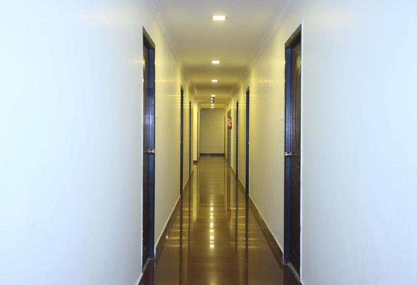 Fotos del hotel Oyo 10465 Koyambedu Chennai:  12