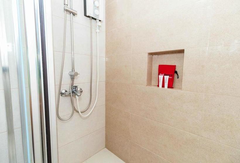 Fotos del hotel Reddoorz Premium @ Sampaloc Makati:  24