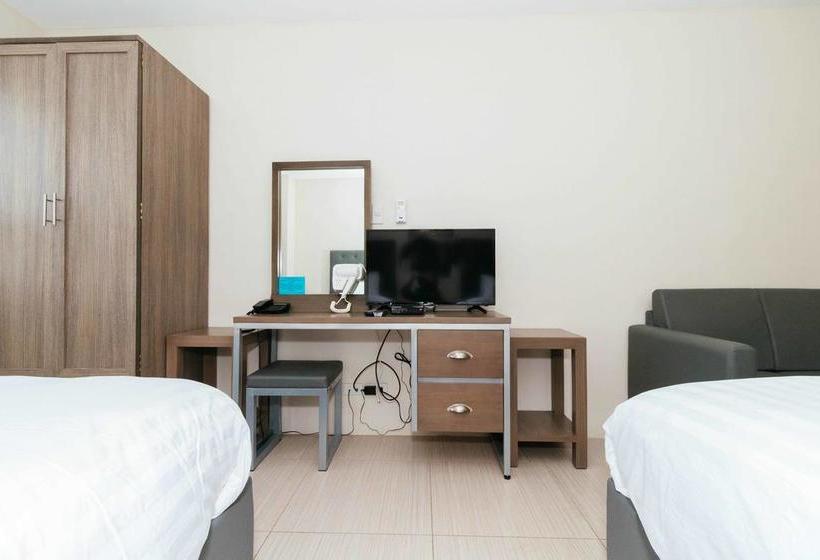 Fotos del hotel Reddoorz Premium @ Sampaloc Makati:  8