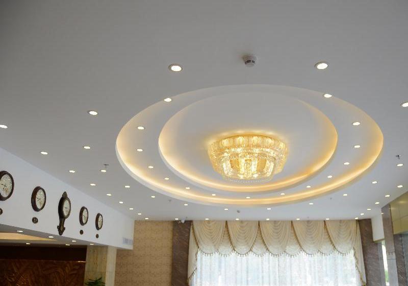 Fotos del hotel E E Business:  6