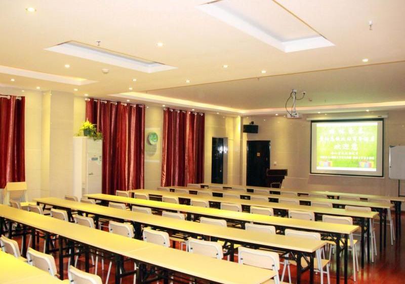 Fotos del hotel Greentree Inn Guiyang North High-speed Railway Station School Of Transportation:  4