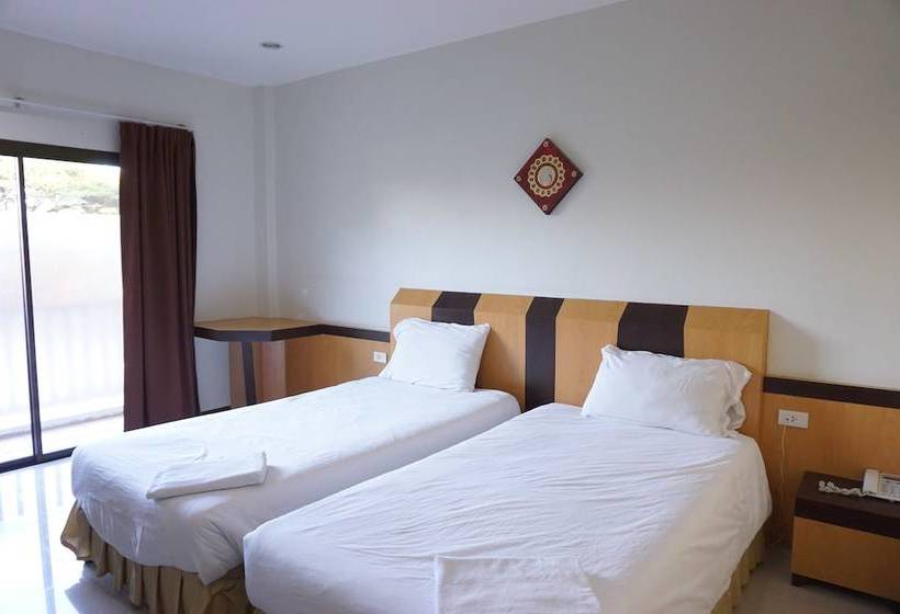 Fotos del hotel Chanprasert House:  10