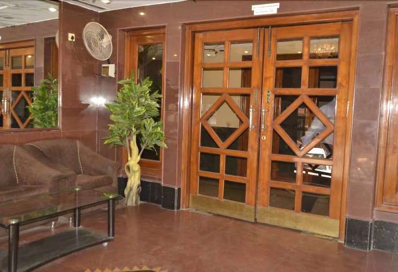 Fotos del hotel Atithi Palace:  6