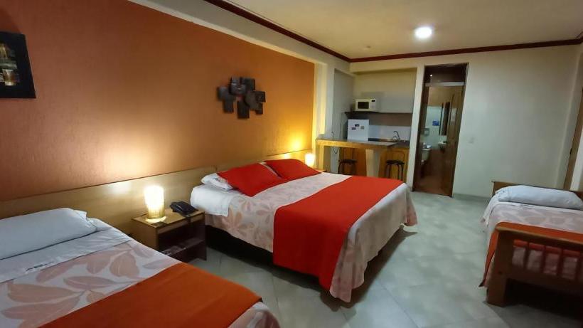 Fotos del hotel Estadio 63 C:  13