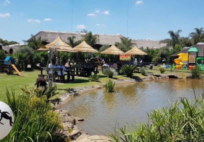 Fotos del hotel Bushmans Rock Country Lodge:  14