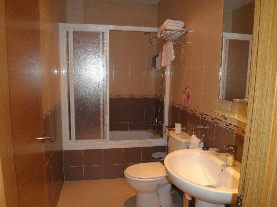 Fotos del hotel Hostal Las Gardenias:  2