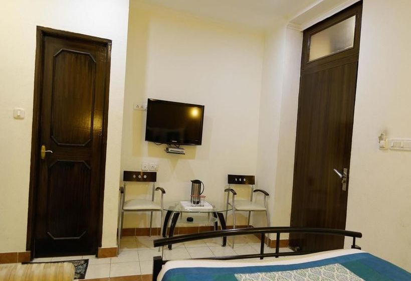 Fotos del hotel Oyo Rooms Malviya Nagar Wtp Extension:  6