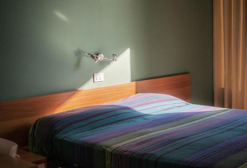 Fotos del hotel Lindo:  11