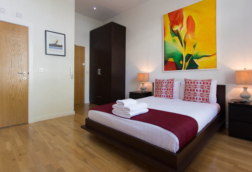 Fotos del hotel Princes Square Serviced Apartments:  1