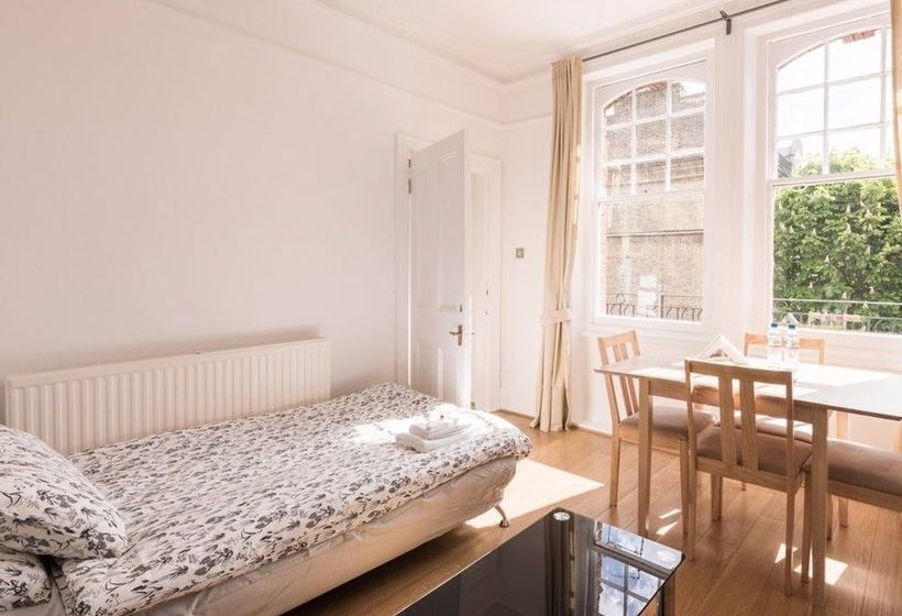 Fotos del hotel Kensington Apartments:  7