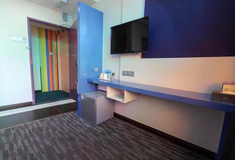 Fotos del hotel Baguss Hotel And Serviced Apartment:  3