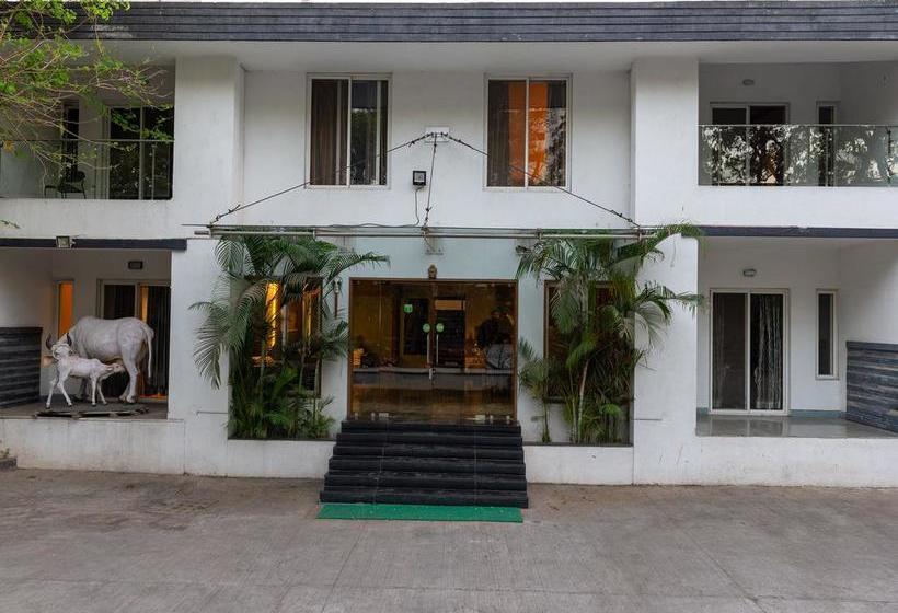 Fotos del hotel Treebo Guest House:  13