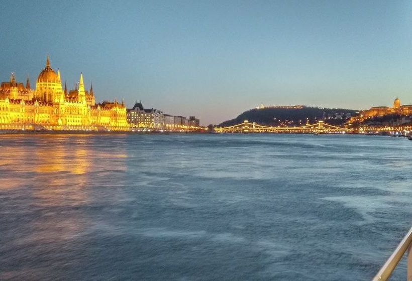 Fotos del hotel Onriver S   Ms Cezanne:  18