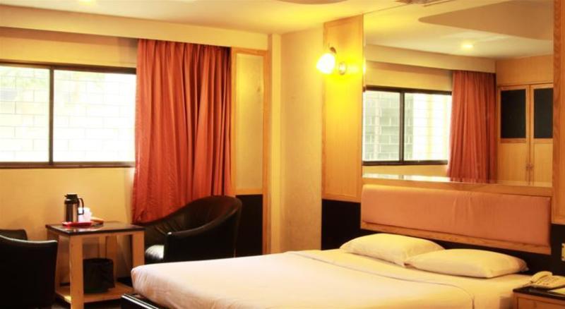 Fotos del hotel Pradipat:  2