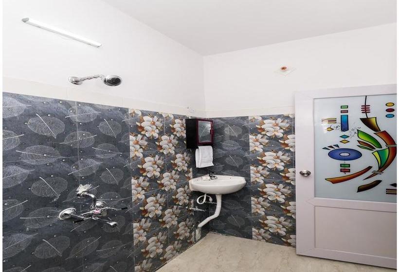 Fotos del hotel Oyo 9811 Hotel Relax Inn:  13