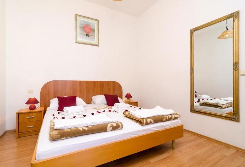 Fotos del hotel Apartments Senjo:  7