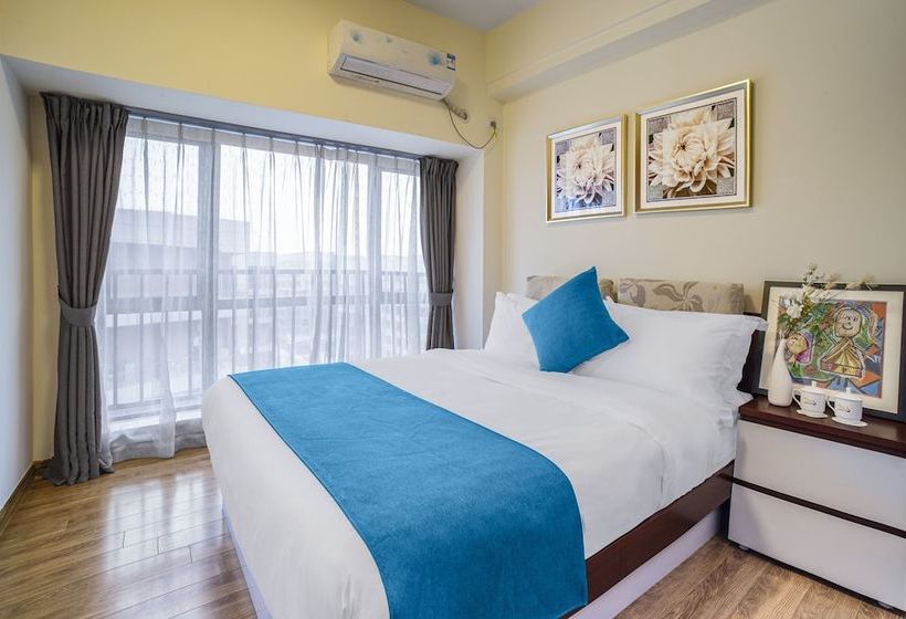 Fotos del hotel Country Garden Airport Kylin Apartment:  14