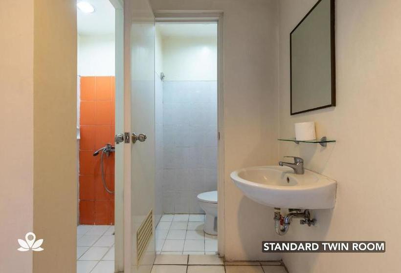 Fotos del hotel Golden Panda Dormtel By Zen Rooms:  19