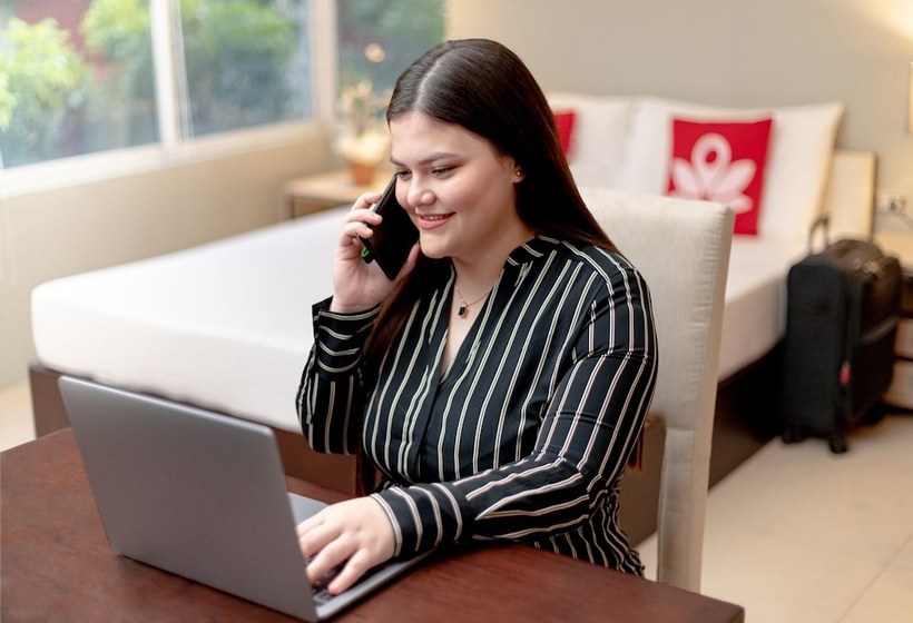 Fotos del hotel Zen Premium Near Rockwell Makati:  12