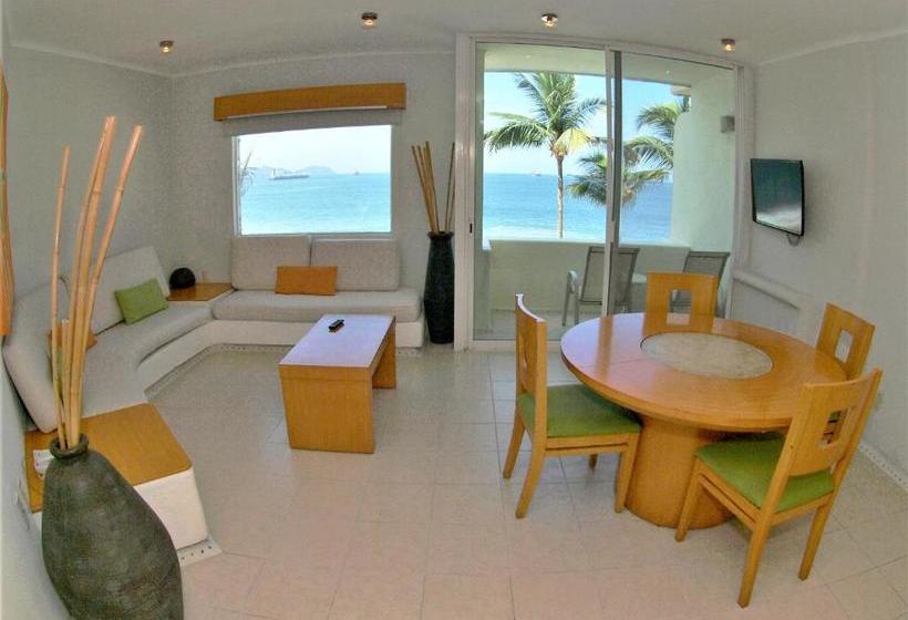 Fotos del hotel Portozul  Suites & Spa:  9