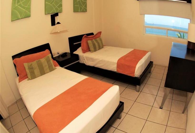 Fotos del hotel Portozul  Suites & Spa:  13